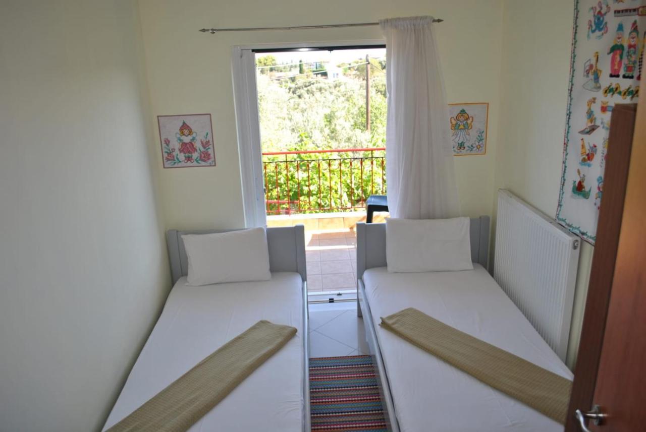 Monika Lefkada Hotel Tsoukaládhes Exterior foto